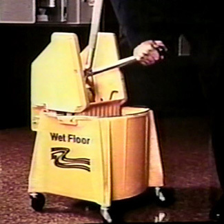 /media/uznolxcn/_0000_1974_photo-3_first-mop-bucket.jpg